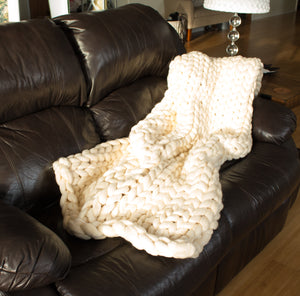 Chunky Knit Blanket from Merino Wool