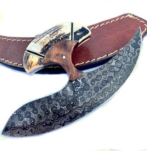Load image into Gallery viewer, Damascus Full Tang Angler Ulu
