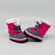 Load image into Gallery viewer, Baby Hand Knit Booties Baby Sorel Joan of Arctic- Pink-Gray
